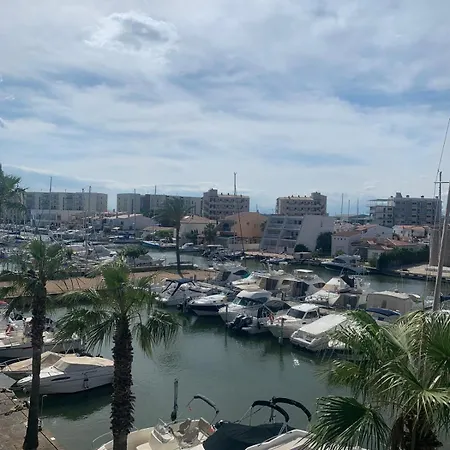 아파트 De Dos Con Terraza Y Plaza De Aparcamiento 로지즈